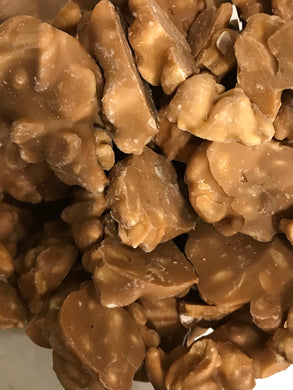 Salted caramel peanut clusters
